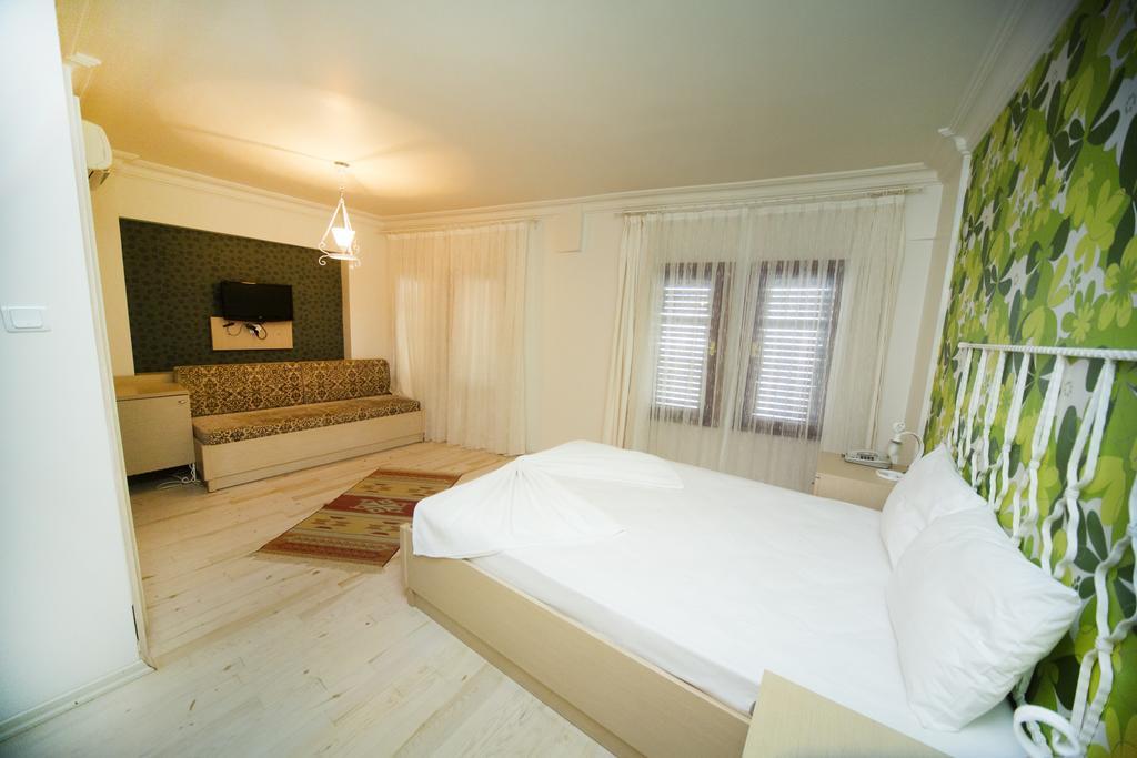 Apollon Hotel Tenedos Kamer foto