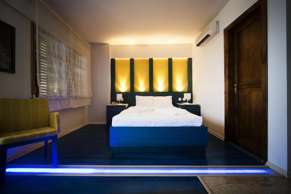 Apollon Hotel Tenedos Kamer foto