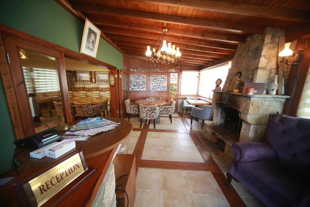 Apollon Hotel Tenedos Buitenkant foto