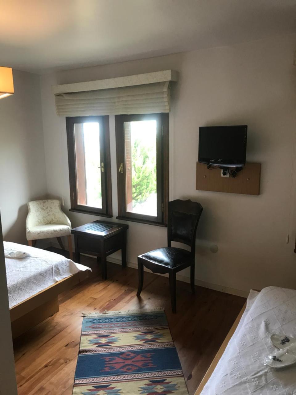 Apollon Hotel Tenedos Buitenkant foto
