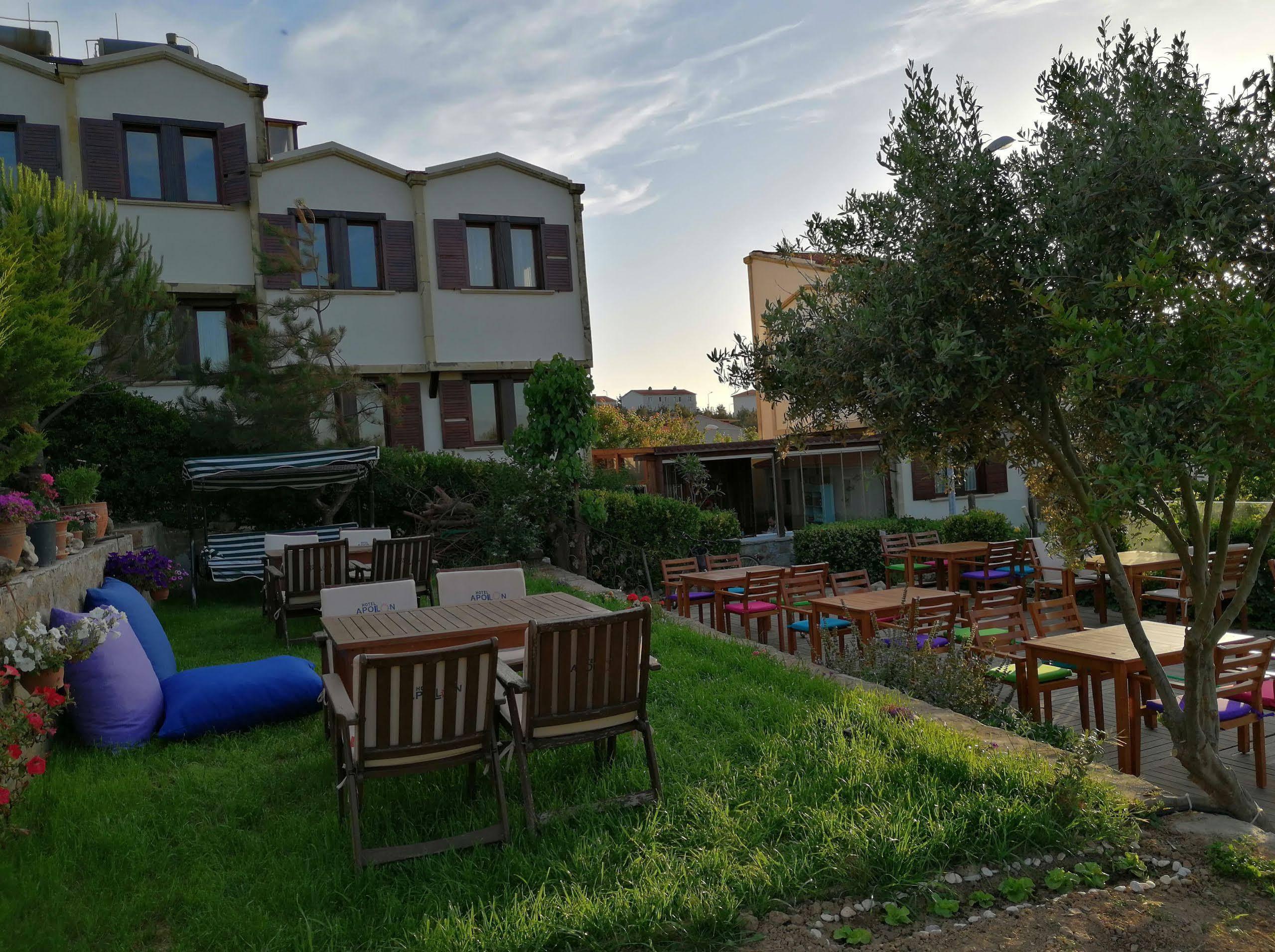 Apollon Hotel Tenedos Buitenkant foto